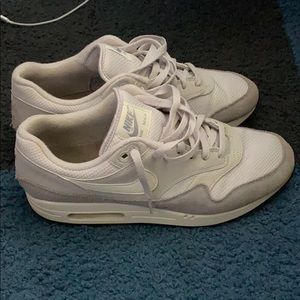 Nike air max 1’s